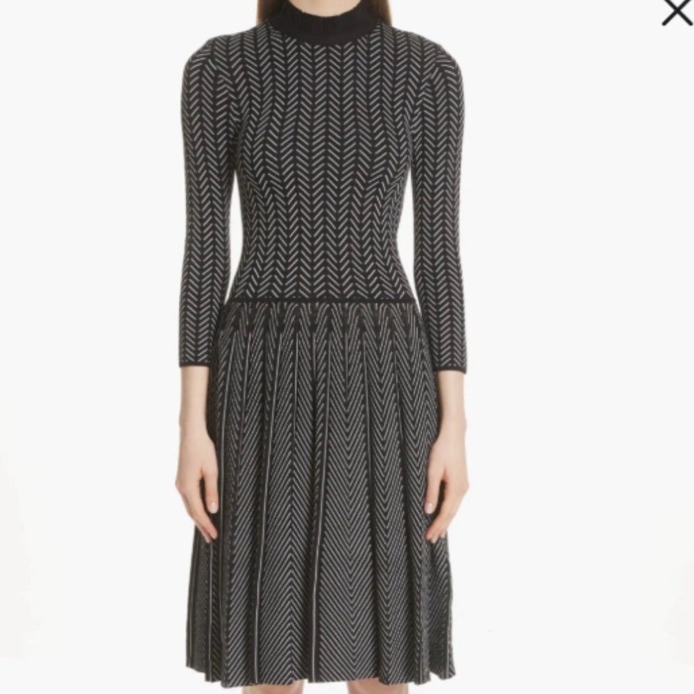 NWT Emporio Armani Knit Black and White Long Sleeve Dress